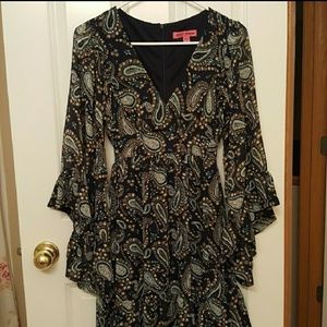 Betsey Johnson baby doll bell sleeve Paisley dress
